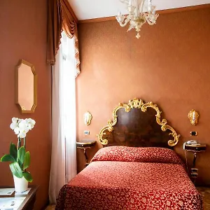 3* Hotel Ateneo
